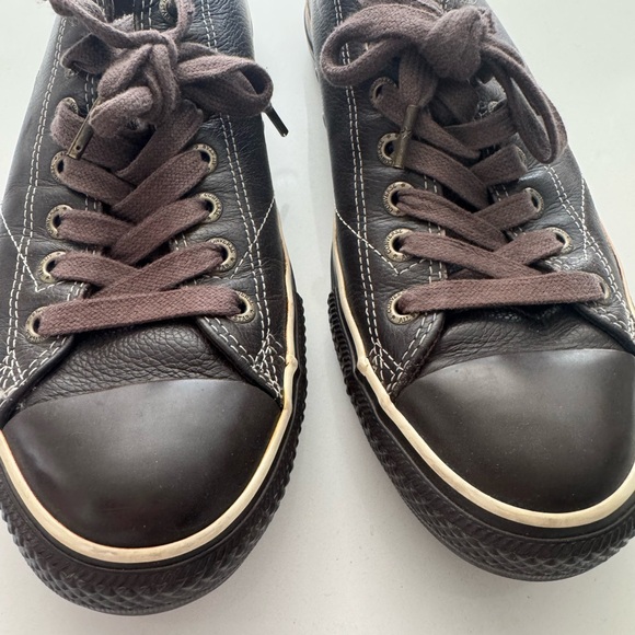 Men's Converse Low-Top Brown Sneakers - Picture 3 of 6